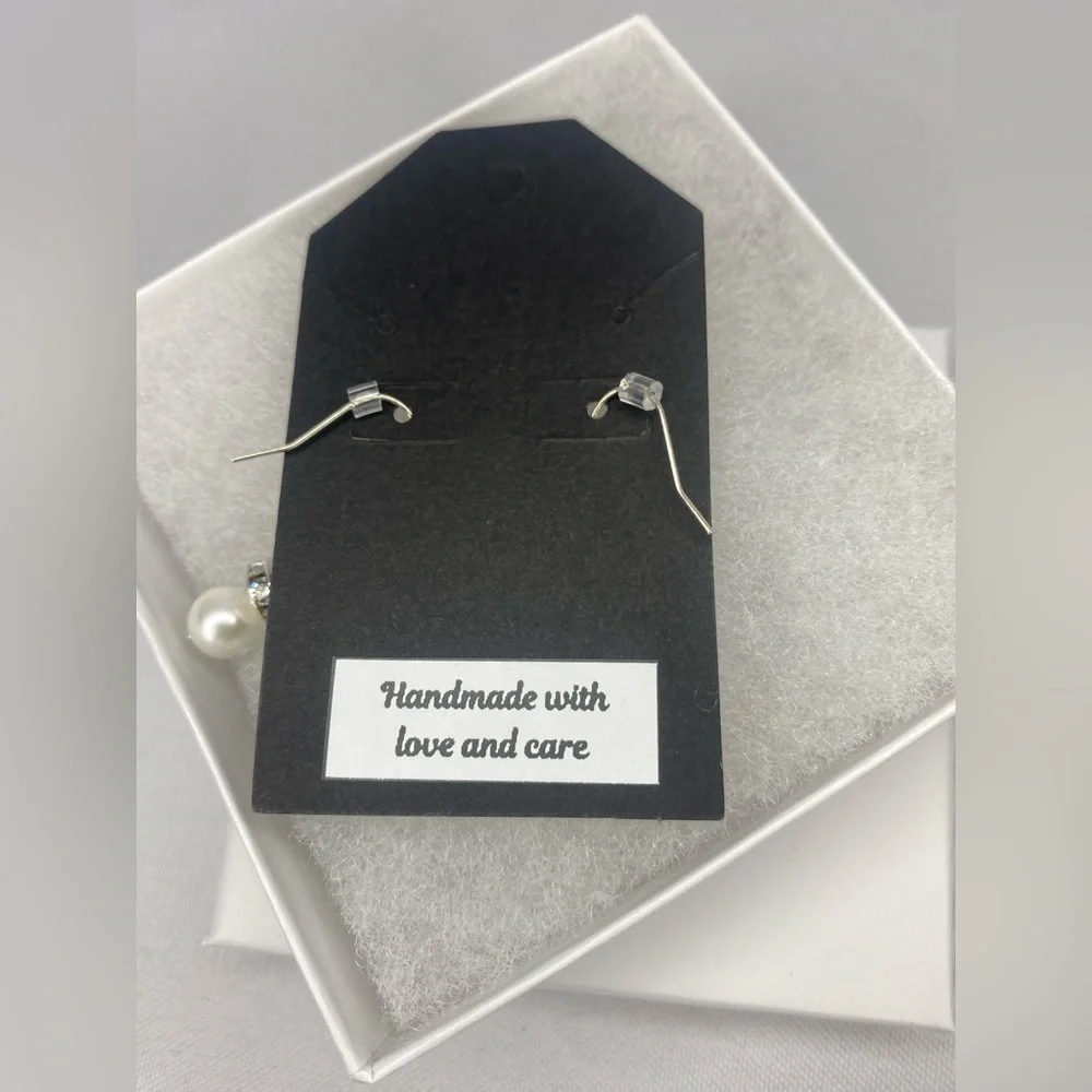 Handmade faux white pearl dangle‎ earrings